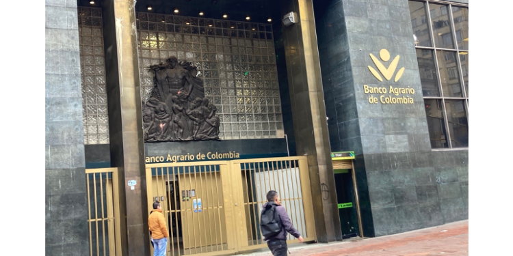 Banco Agrario recibe otra distinción por sus acertadas proyecciones macroeconómicas
