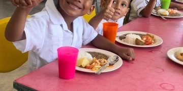 En Ariguaní Volvió la alimentación preparada en sitio a estudiantes de la IED Simón Bolívar