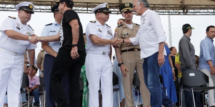 Voto de confianza del gobernador Eduardo Veranos a la Fuerza Pública del Atlántico