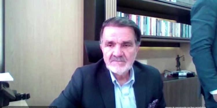 Fiscalía acusa al excandidato del Centro Democrático, Oscar Iván Zuluaga, por ocultar aportes de Odebrecht a su campaña