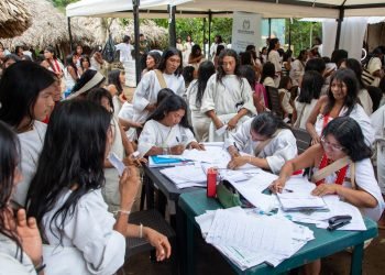 Indígenas del pueblo Kogui en Dibulla se benefician con plan de identificación de la Registraduría Nacional