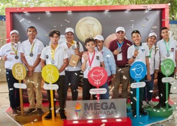 Estudiantes del Centro del Magdalena ‘hicieron la tarea’ tras avanzar a las finales de las Mega Olimpiadas del Conocimiento