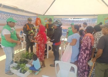 La Policía Nacional adelanta campaña de reforestación en La Guajira en celebración del Día Mundial del Árbol