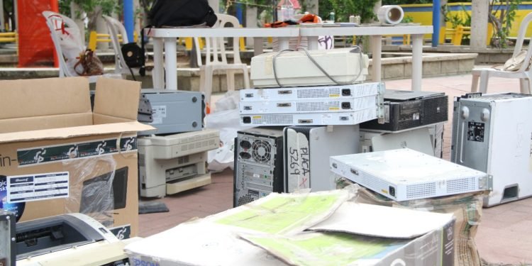 Corpoguajira lidera la X Jornada de Recolección de Residuos Posconsumo