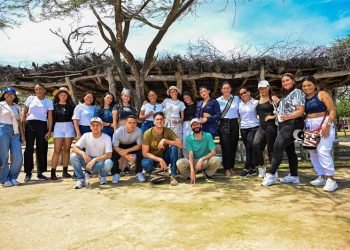 Estudiantes CUC aprenden sobre interculturalidad y psicología en La Guajira