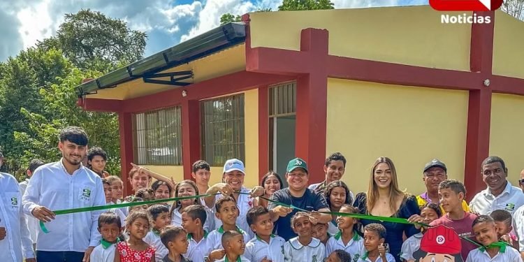 Drummond Ltd. reafirma su compromiso con la educación con nueva aula en zona rural de Becerril, Cesar
