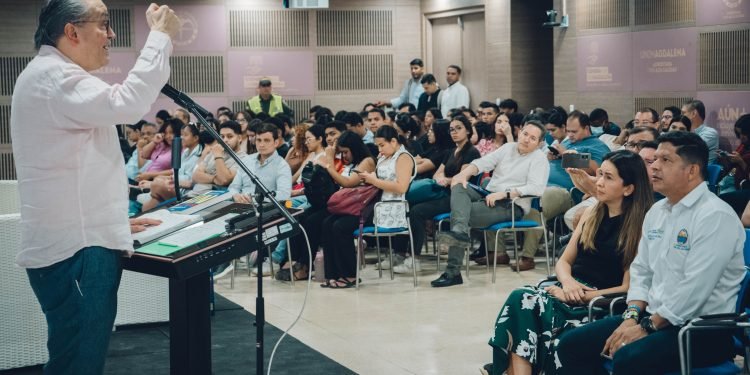 Desde UNIMAGDALENA se lanzó el libro ‘Defender la democracia, sin miedo, desde la democracia’