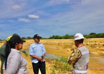 Gobernacion de La Guajira realiza obra de mitigación y adecuación de vías en Shiruria, Manaure