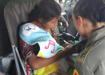 Cuatro menores con avanzada desnutrición fueron trasladados vía aérea en La Guajira