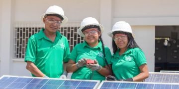 SENA ofrece más de 100 vacantes en feria de empleo y servicios por el Día de la Afrocolombianidad en La Guajira