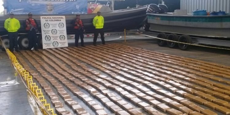 Autoridades decomisan 511 kilos de cocaína al norte de La Guajira