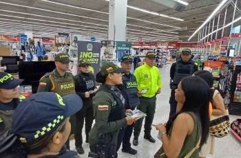 Policía entrega balance positivo durante la celebración del día de la madre en La Guajira