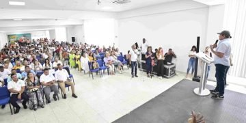 Prosperidad Social y Artesanías de Colombia fortalecen 700 artesanos en La Guajira