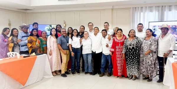 Dirección de la Autoridad de Consulta Previa lideró protocolización de acuerdos con comunidades wayuu y la empresa Celsia en La Guajira