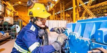 La producción industrial creció 2,9% anual al cierre de julio de 2025, reveló el Dane