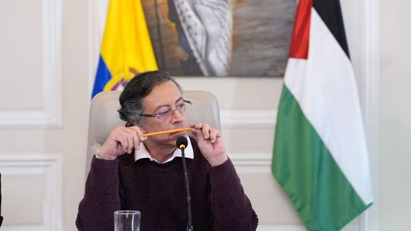 Colombia redefine su política exterior: Salida de la OTAN, ruptura con diplomacia tradicional y nuevas alianzas latinoamericanas