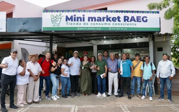 Gobernación de La Guajira inaugura en Barrancas la primera tienda de productos locales en alianza con la Asociación de Emprendedores