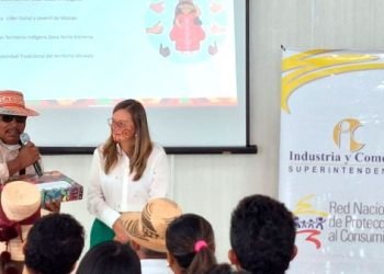 La SIC presentó en La Guajira primera cartilla sobre derechos del consumidor para niños y jóvenes, traducida al wayuunaiki
