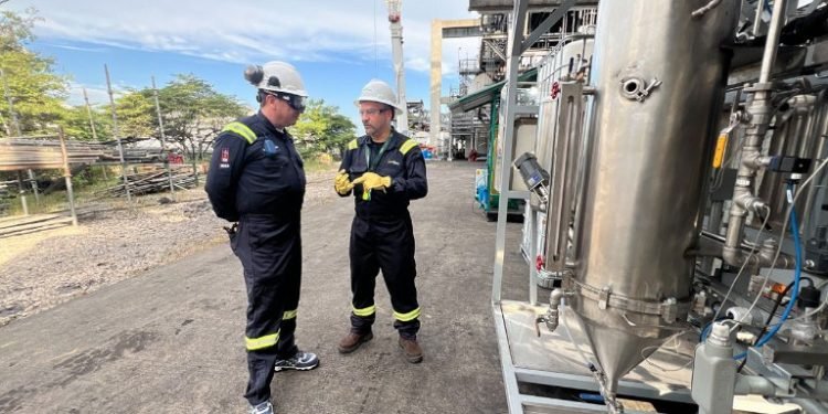 Ecopetrol finalizó con éxito prueba piloto en la Refinería de Cartagena para convertir CO2 en bicarbonato industrial