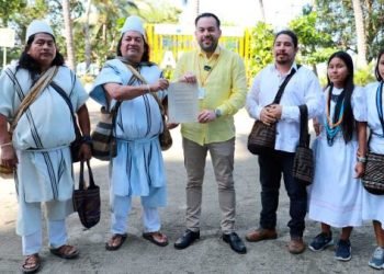 Con impulso del Gobierno, pueblo arhuaco será socio del mayor proyecto solar indígena en América Latina