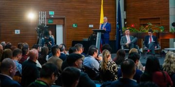Entre enero y octubre de 2025 la Dian recaudó $249,1 billones, equivalentes al 97,1% de la meta para el periodo