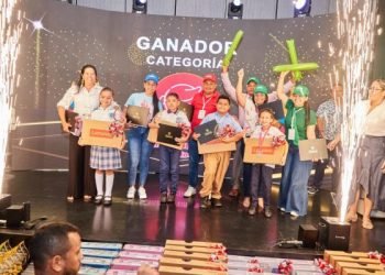Competitividad educativa del Magdalena se fortaleció en 2025 tras el exitoso cierre de las Mega Olimpiadas, de la Gobernación