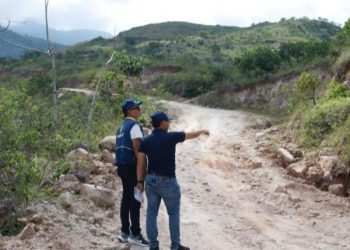 Gobernación de La Guajira ejecuta plan especial para recuperar vías rurales afectadas por la temporada de lluvias