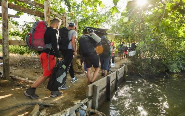 El desplazamiento forzado y el confinamiento en Colombia este año han afectado a más de 211.000 personas