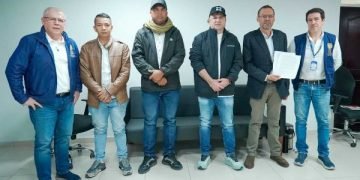 Gobierno acuerda medidas de desescalamiento con Autodefensas Conquistadores de la Sierra Nevada