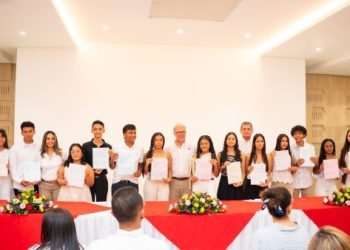 Drummond Ltd. continúa transformando vidas a través de la educación con la entrega de 19 nuevas becas en 2026