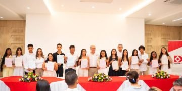 Drummond Ltd. continúa transformando vidas a través de la educación con la entrega de 19 nuevas becas en 2026