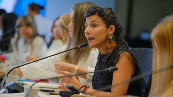Medidas de Minambiente para atender la emergencia por lluvias incluyen la transferencia de 2% adicional de las ventas de hidroeléctricas ubicadas en las zonas más afectadas
