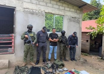 Tras el rastro de alias Naín: tropas del Gaula Militar Guajira capturan al cabecilla financiero del Frente Javier Cáceres, de las Autodefensas Conquistadoras de la Sierra Nevada