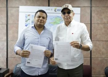 Corpoguajira entrega a la Alcaldía de Riohacha el mantenimiento de las zonas verdes de la Avenida Primera
