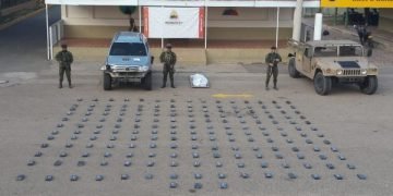 Tropas del Ejército Nacional incautaron 183 kilos de clorhidrato de cocaína en La Guajira