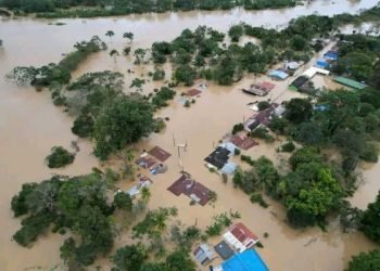 Puesto de Mando Unificado informa que se mantiene alerta roja en cuencas de los ríos Sinú, San Jorge y Canalete. Se prevén lluvias leves y moderadas, según el Ideam