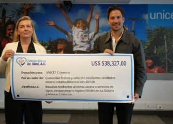 UNICEF y la Fundación del Dr. Simi se unen para llevar agua segura y fomentar la resiliencia climática en escuelas de La Guajira y Arauca