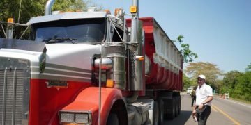 Movilízate seguro y descubre La Guajira: campaña vial de la Gobernación para la temporada
