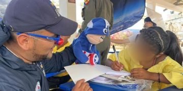 Entregados kits escolares en La Guajira, con campaña “La educación es la clave”