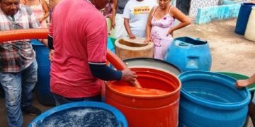 Para atender crisis de abastecimiento, la gobernadora del Magdalena Margarita Guerra ordenó el envío de 130 mil litros de agua potable a Puebloviejo y Tasajera